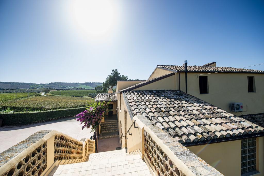 Masseria Del Vino Loreto Aprutino Exterior photo